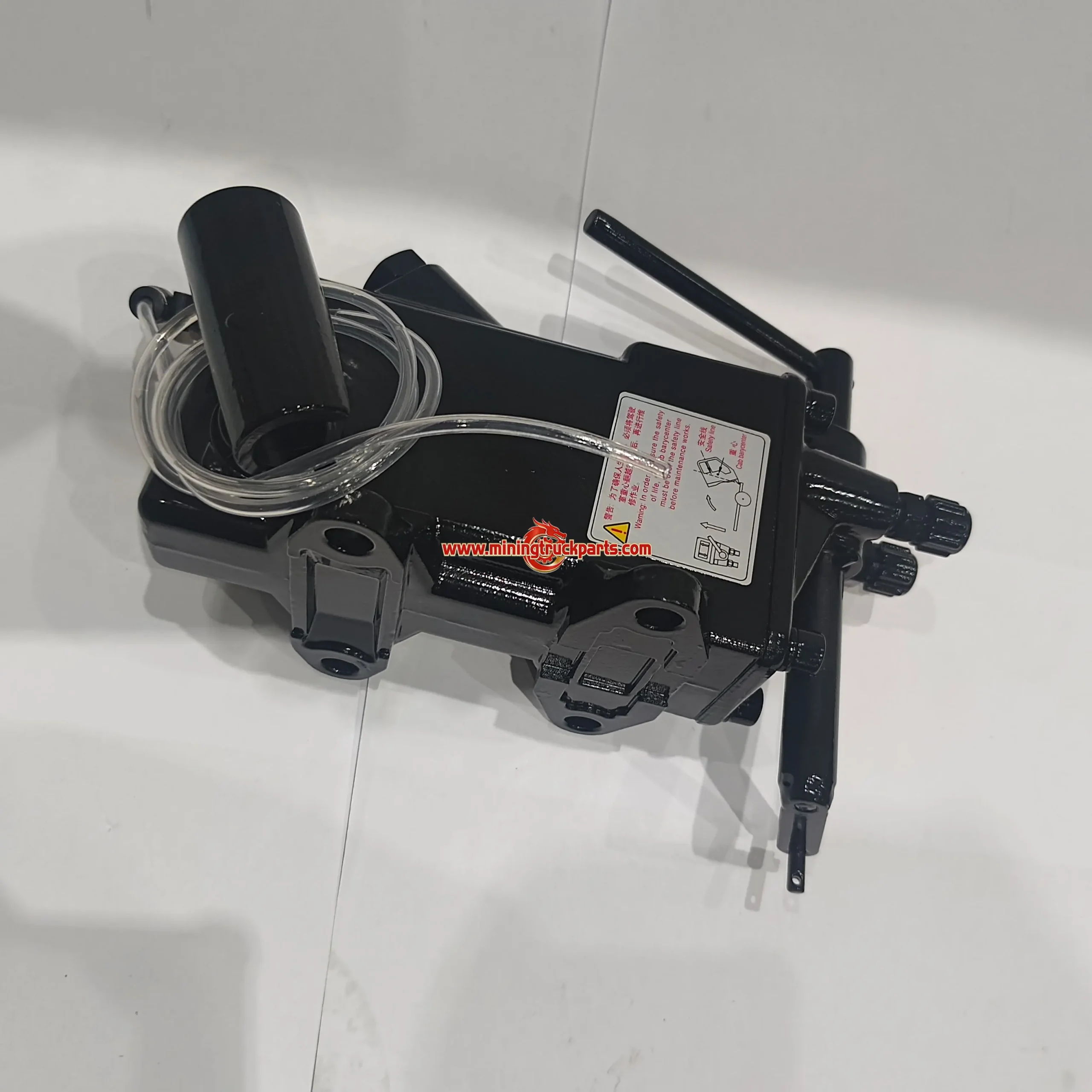 Manual Hydraulic Pump Assembly (Right-Hand Drive)-Mining Truck Parts