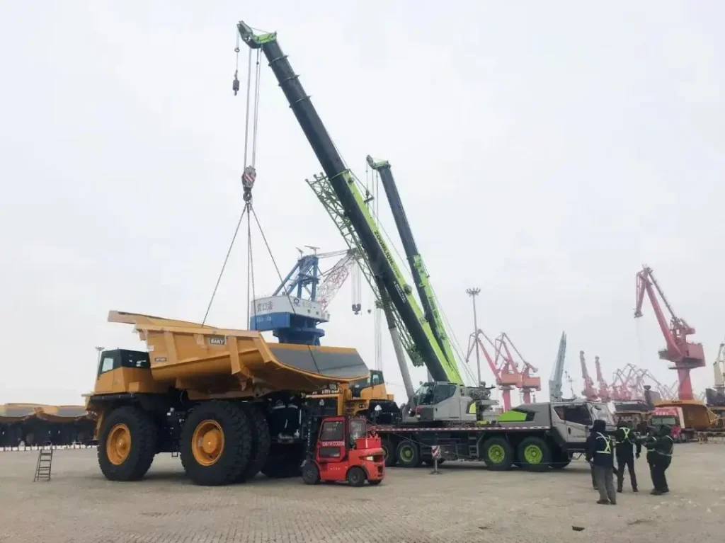 图片[3]-Port Authorities Collaborate to Improve Business Environment: Sany Heavy Equipment’s Hybrid Mining Trucks Shipped for the First Time from Yingkou Port-Mining Truck Parts